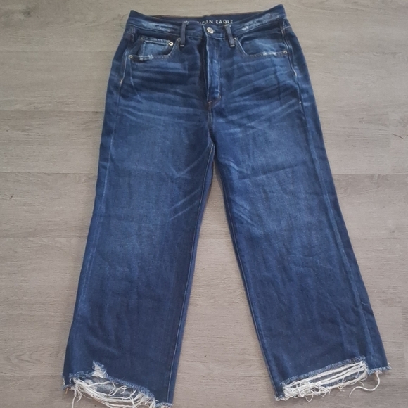 American Eagle Distressed Wide Leg Crop Button Fly - Picture 3 of 9